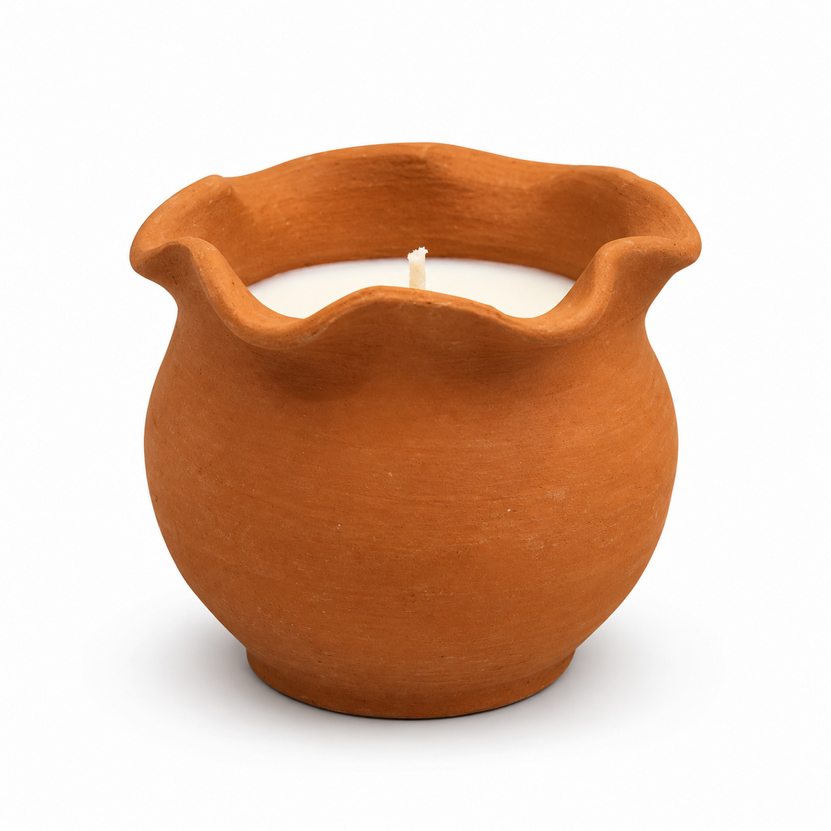 Handcrafted 150 ml pottery candle on a white background